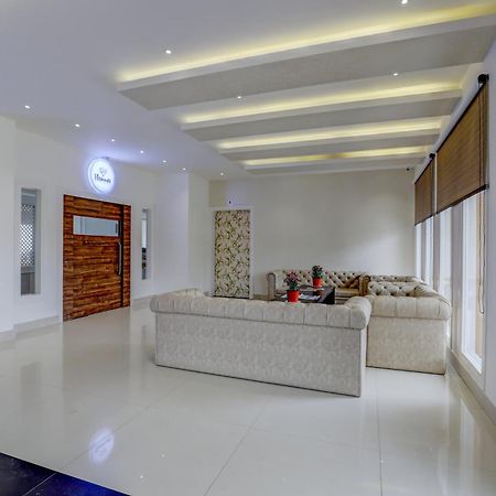 Banari Regency By Summit Hotel Namchi Екстериор снимка
