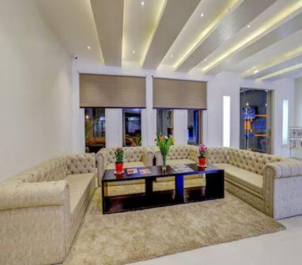 Banari Regency By Summit Hotel Namchi Екстериор снимка