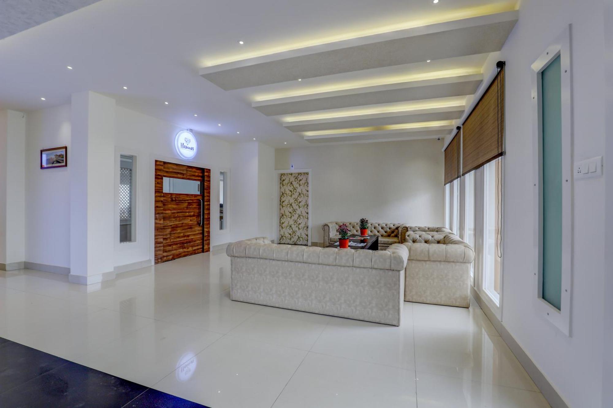 Banari Regency By Summit Hotel Namchi Екстериор снимка