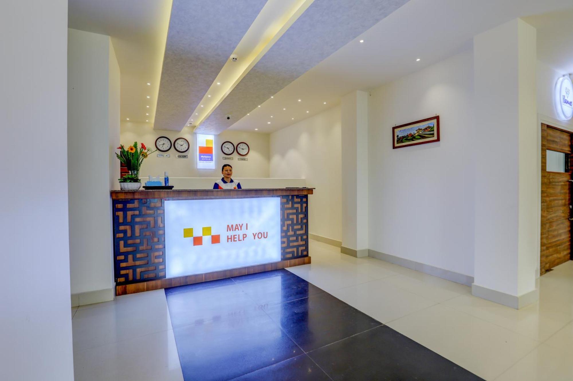 Banari Regency By Summit Hotel Namchi Екстериор снимка