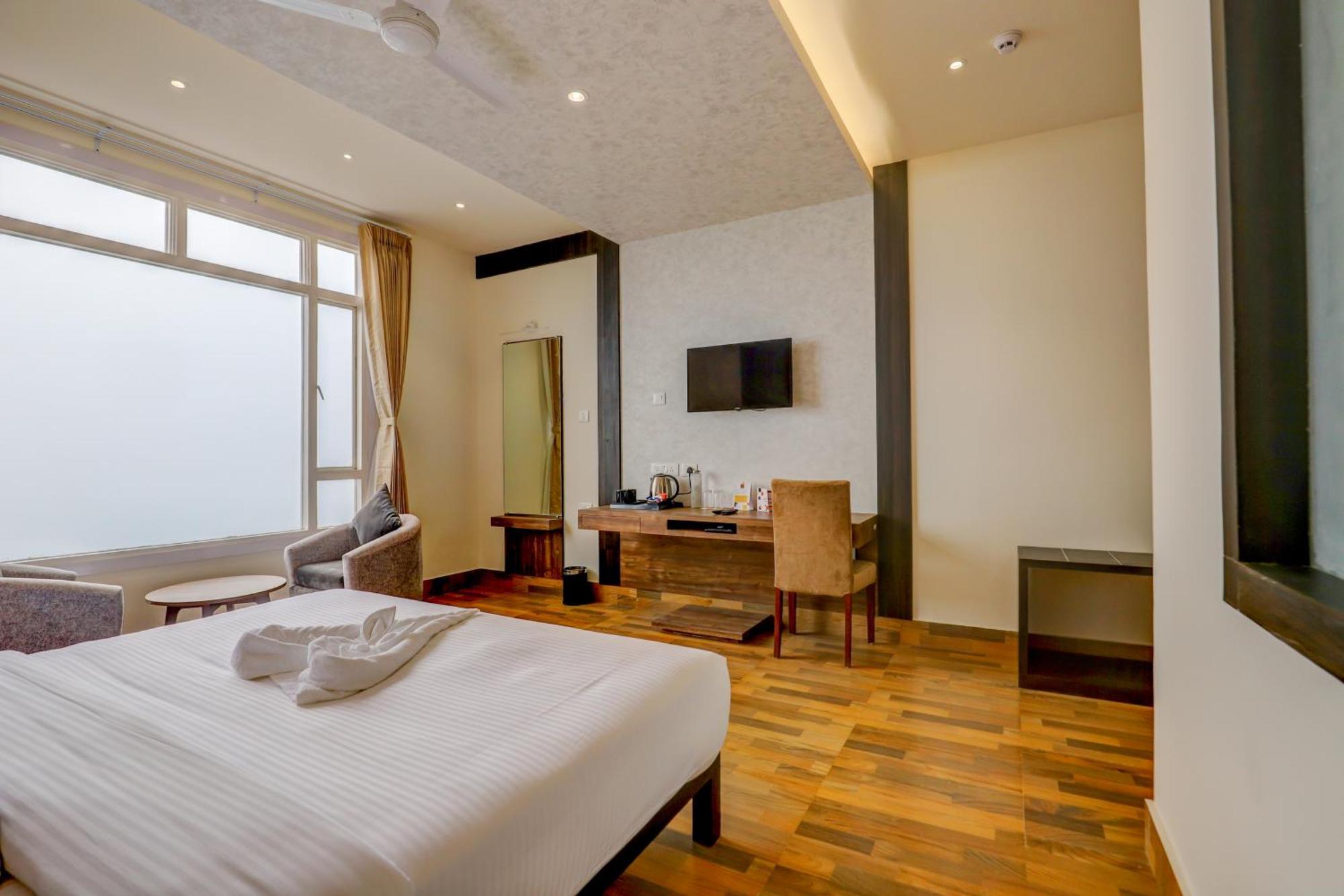 Banari Regency By Summit Hotel Namchi Екстериор снимка